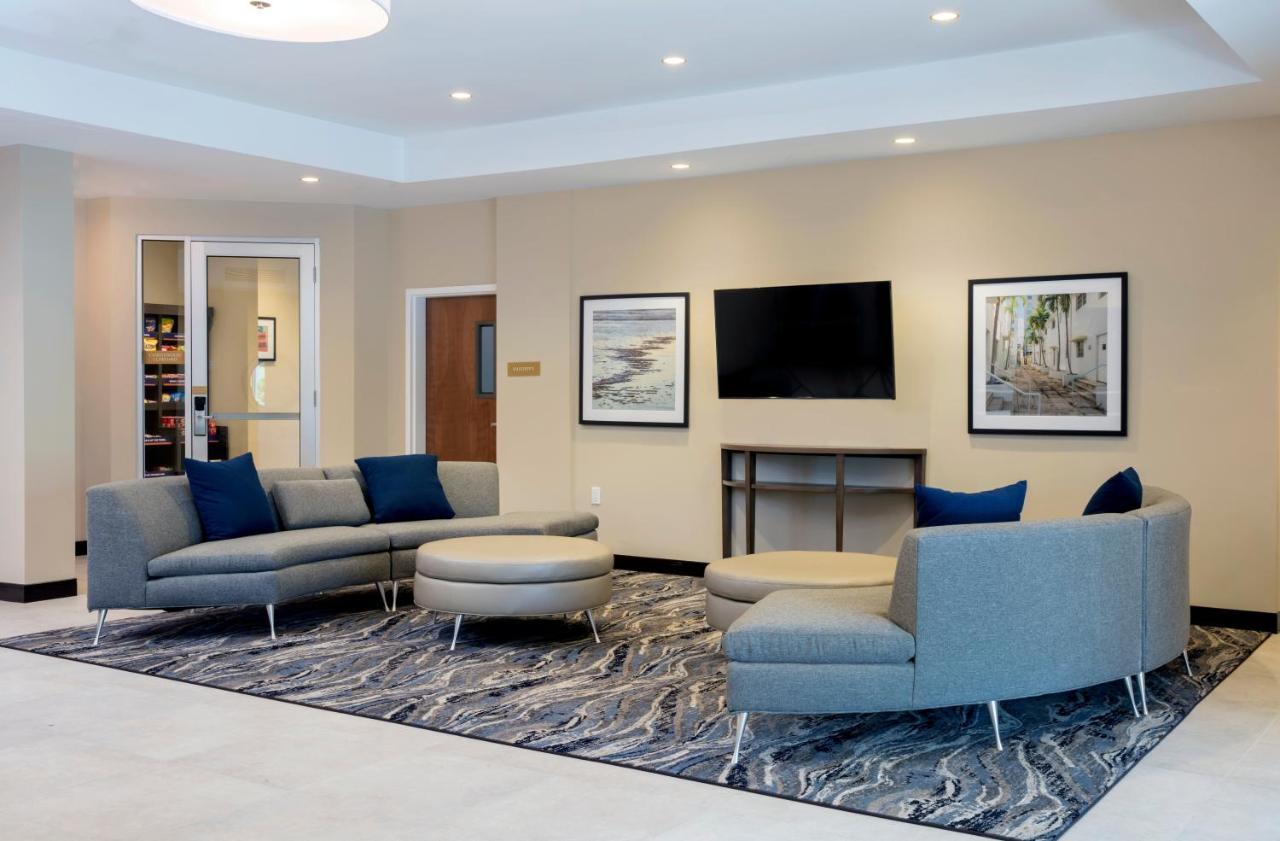 Candlewood Suites - Miami Exec Airport - Kendall By Ihg Country Walk Bagian luar foto