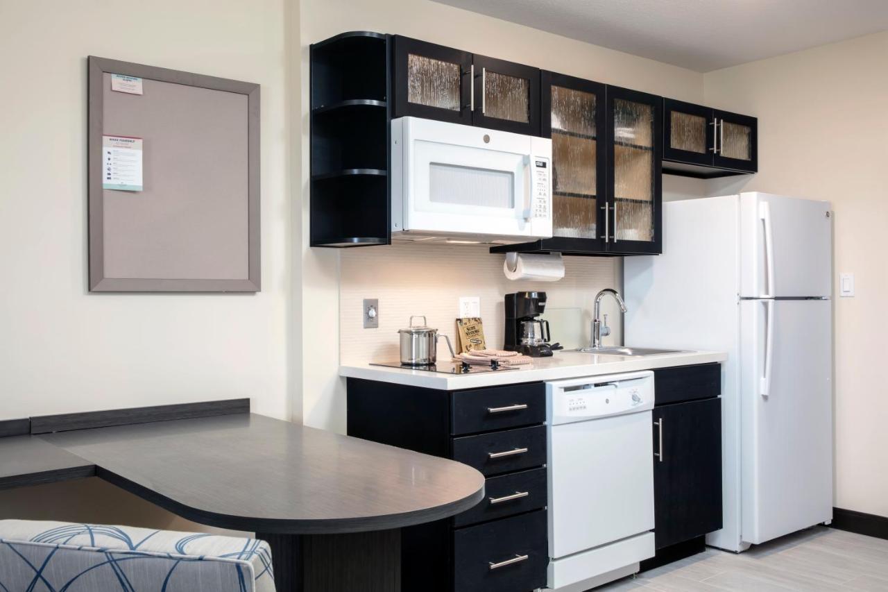 Candlewood Suites - Miami Exec Airport - Kendall By Ihg Country Walk Bagian luar foto