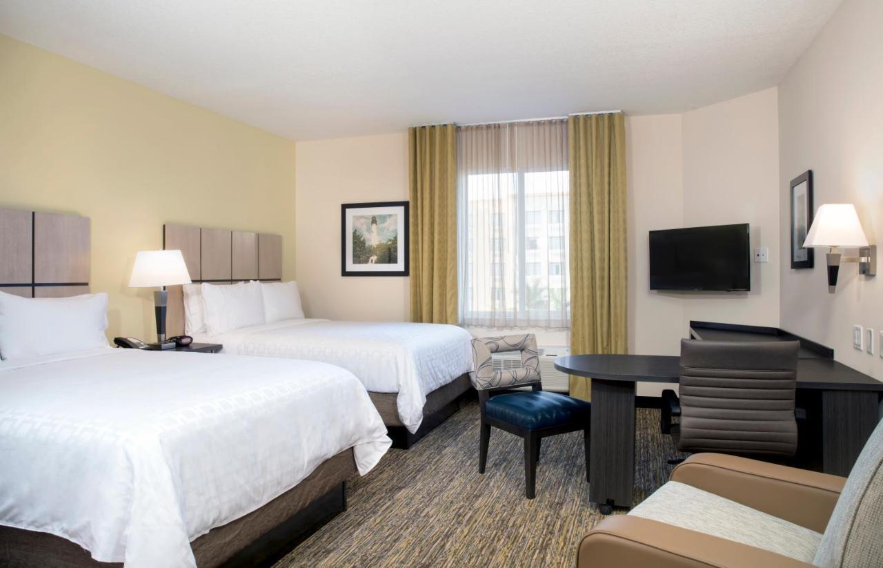 Candlewood Suites - Miami Exec Airport - Kendall By Ihg Country Walk Bagian luar foto